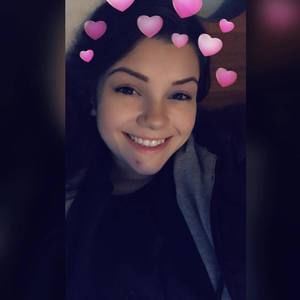 Meet your Posher, Carly